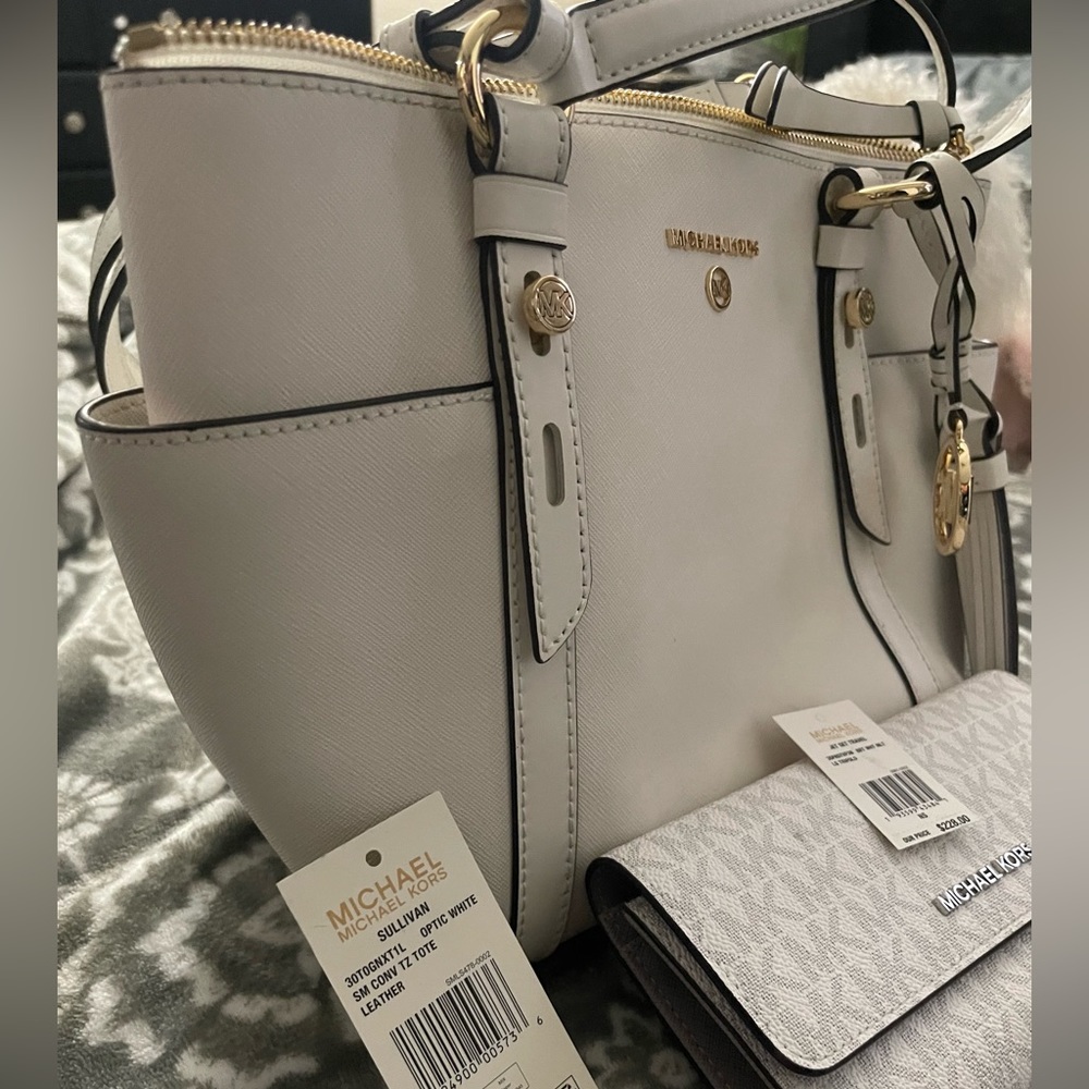 Michael Kors bag and wallet